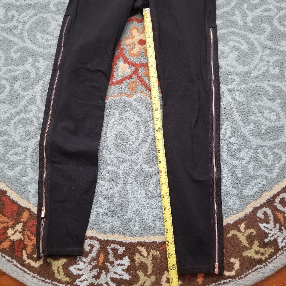 Athleta black leggings - Picture 7 of 7